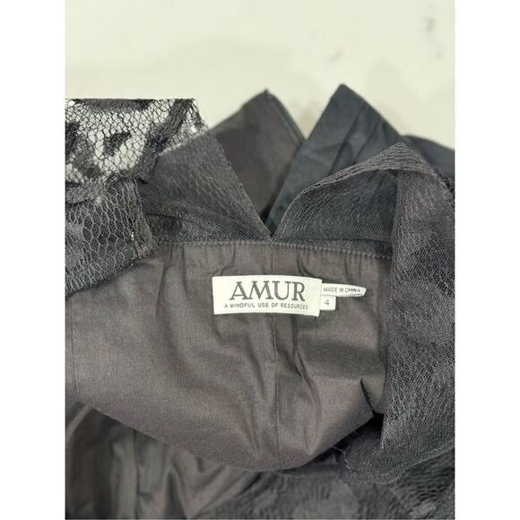 AMUR Tiana Black Bubble Sleeve Cropped Blouse | Sz 4 - Picture 8 of 8